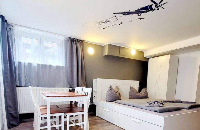 B&B Fliegerhäusle Hagnau 24-hour self-check-in hotel