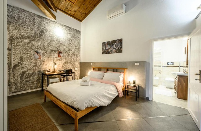B24 Attico con Free WiFi & Parking - vicino a Bologna Fiera, Lugo Hospital Villa Maria, Ravenna