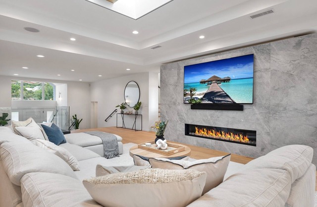 B5406 Shoreline Retreat