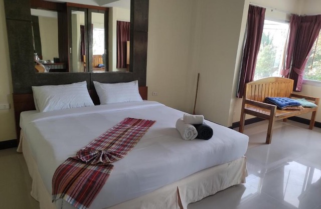 Baan Thara Guesthouse