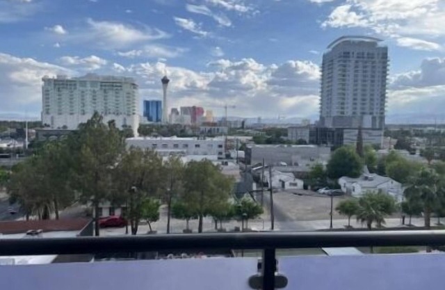 Balcony Luxury High Rise Downtown Fremont Casinos