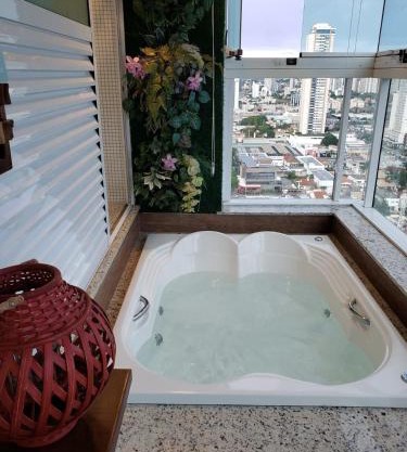 Banho de Lua - Jacuzzi com vista p/Pq. Vaca Brava