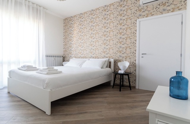 Baracca 7 B - One Bedroom Apartment, Sleeps 4