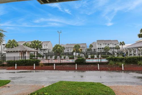 Barrier Dunes 250 - 110 Sea Side Oasis by Pristine Properties Vacation Rentals