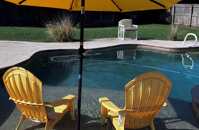 Barrier Island House with private pool and 2 blocks to beach