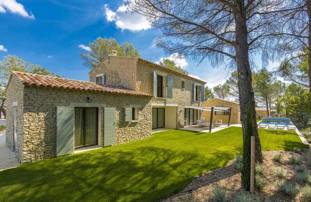 Bastide en Pierre - Gordes - 4 chambres - 3 SDB