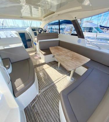 BATEAU DE PRESTIGE - La Rochelle
