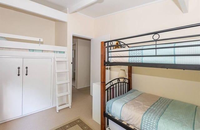 Batehaven Beach House