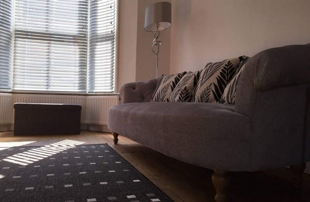 Bay Cottage in Whitstable's Conservation Area - 5 mins walk from shops & beach