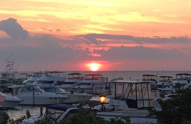 Bay Views and Sunsets on Davis Park.