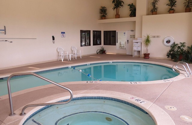 Baymont Inn & Suites by Wyndham