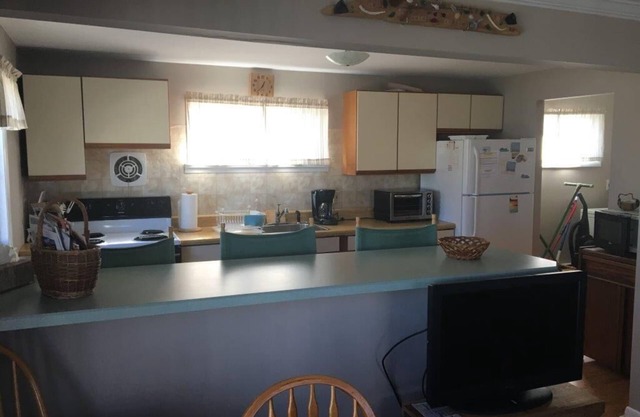 Bayside Bargin 2nd Fl. of duplex in Ship Bottom 133680