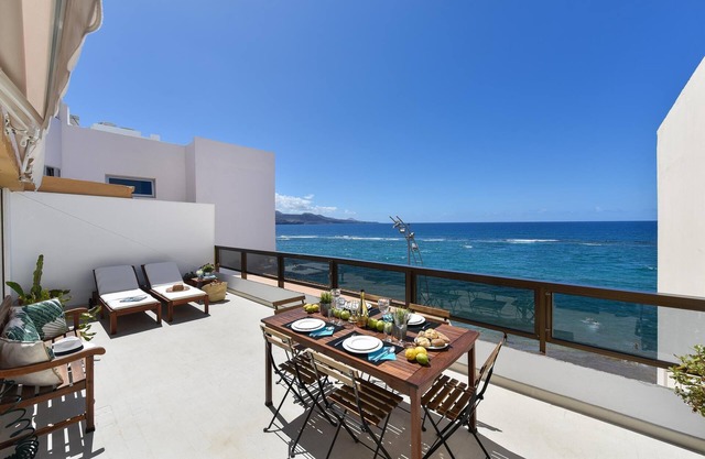Beach Apartment La Terraza de Sofia by VillaGranCanaria