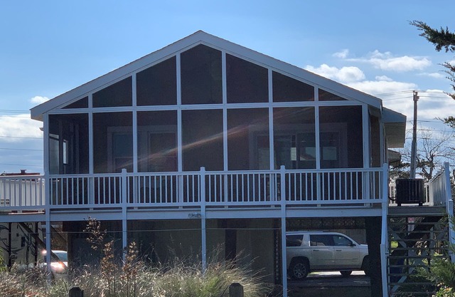 Beach access at the end of the yard. Delaware Bay view. Renovated/Very Clean