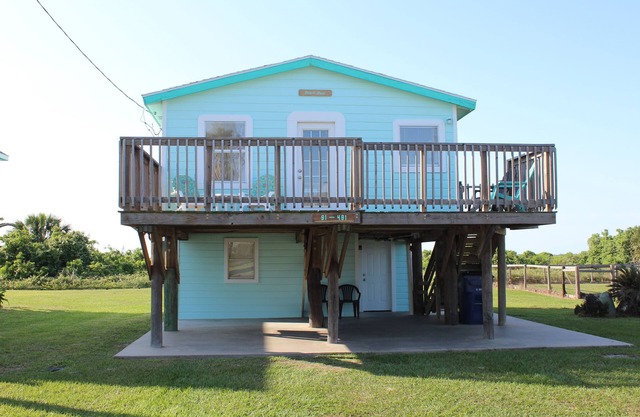 Beach Daze -Great Views, Great Vibes -Fall Savings!