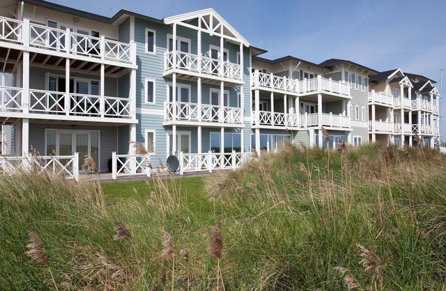 Beach Hotel Bliss for Two