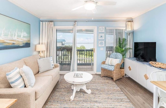 Beach Racquet A315 | Community Pool + Beach Access