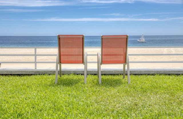 Beachfront Contemporary The Heart Of Los Barriles! New 1/1 Guest Casita!