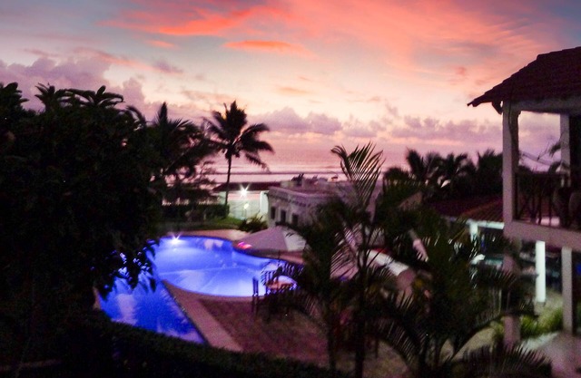 Beachfront, large Pool, lap pool, & Jacuzzi, Barbecue area, Spectacular Gardens