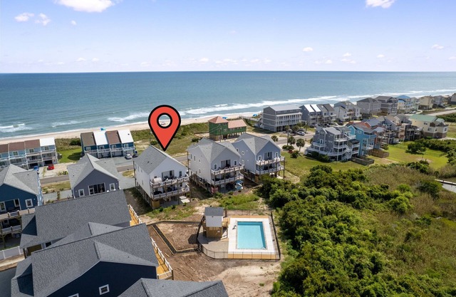 Beachfront |Pool | Hot Tub| Sauna| Fire Pit | EV Charger