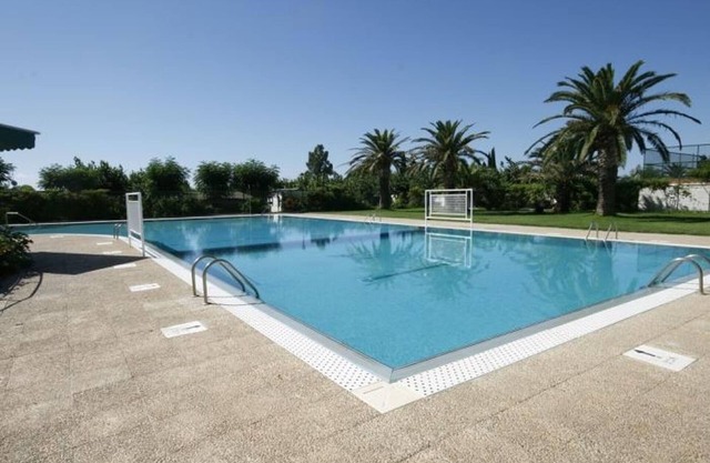 Beachside Bungalow at APCOSTAS Camping Playa y Fiesta, Mont-roig del Camp