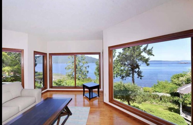 Beachside Paradise vacation home in Victoria