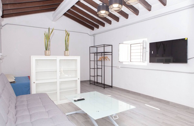 Beachside Studio in Peaceful Almayate