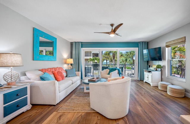 Beachside Villas 104A - Our Pool is OPEN!