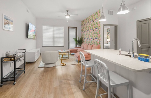 Beachy Escape: 2BR/2BA w./Pool, Gym, and Theater