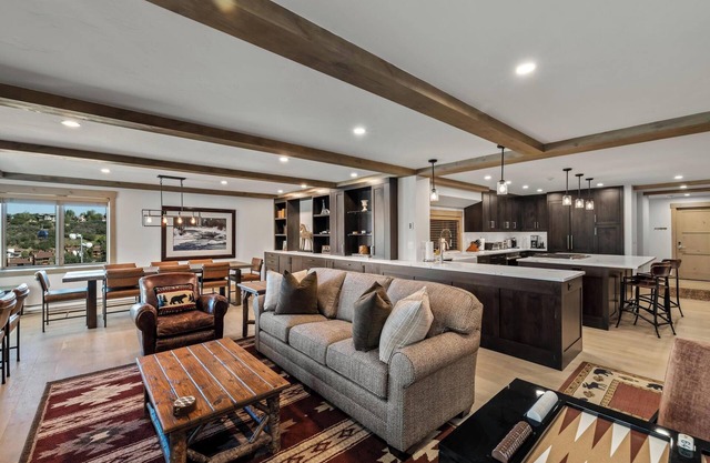 Bear Claw 206 Luxury Mountain Condo With Ski-In/Ski-Out Access!