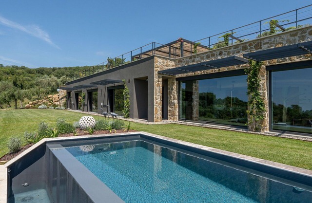 Beautiful private villa for 6 people with private pool, A/C, WIFI, terrace and panoramic view