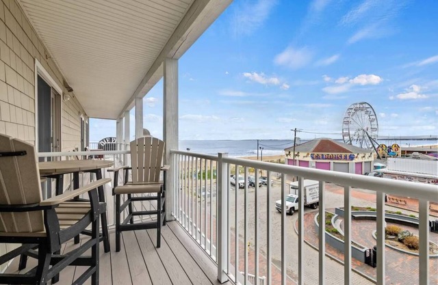 Beautiful 2 BR w/Ocean views. Just steps to fun and sun #308 at the Grand