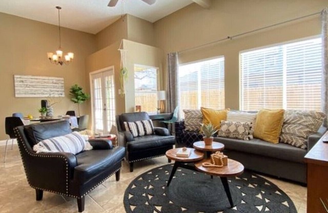 Beautiful 2BR Home near to Houston TX