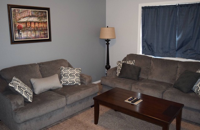 Beautiful 3 Bedroom Duplex Home