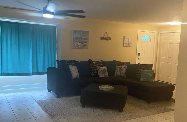 Beautiful 3-bedroom house 7 minutes from the beach in Palm Coast