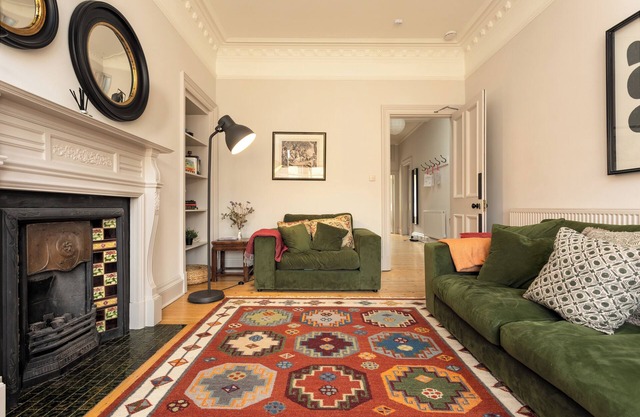 Beautiful 4BD Flat Beside The Meadows, Edinburgh