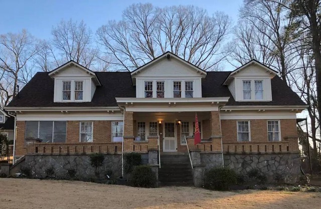 Beautiful American Classic Home in Adams Park