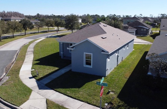 Beautiful and Spacious Brand new House in Kissimmee Fl, 20 Minutes From Disney