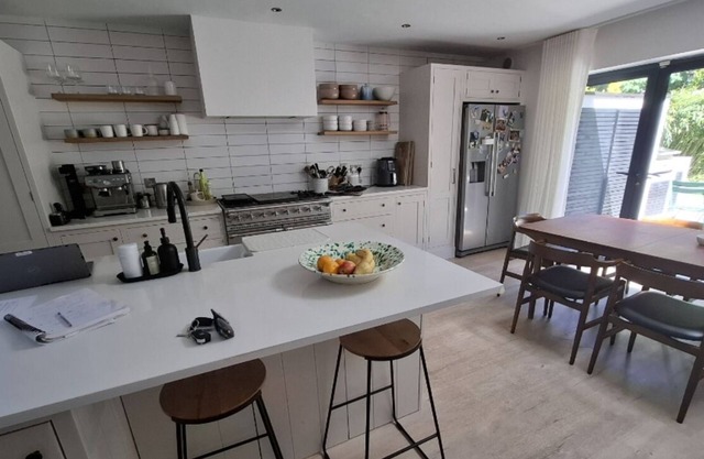 Beautiful and spacious home in South Circular Rd.