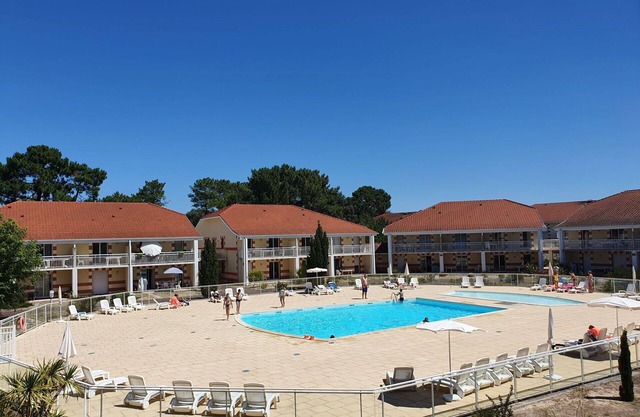 Beautiful apartment for 4 people with pool, WIFI, TV, terrace and pets allowed