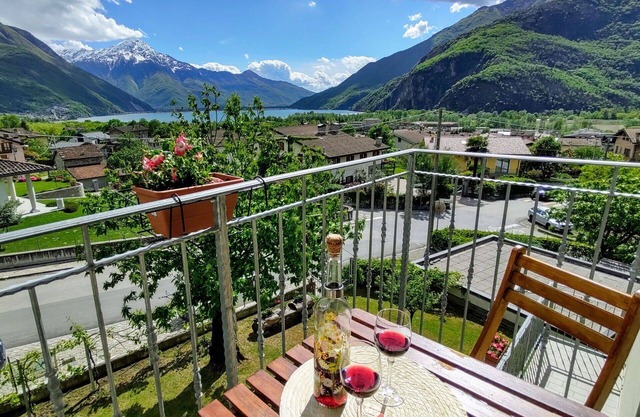 Beautiful apartment for 5 people with WIFI, TV and balcony