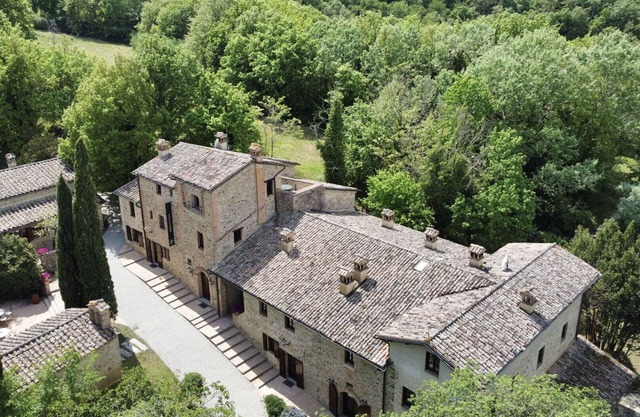 Beautiful apartment in villa for 4 guests with WIFI, A/C, pool, TV, patio and panoramic view