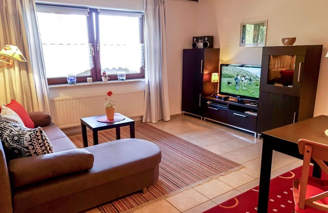 Beautiful apartment for 8 people with WIFI, TV, terrace and parking