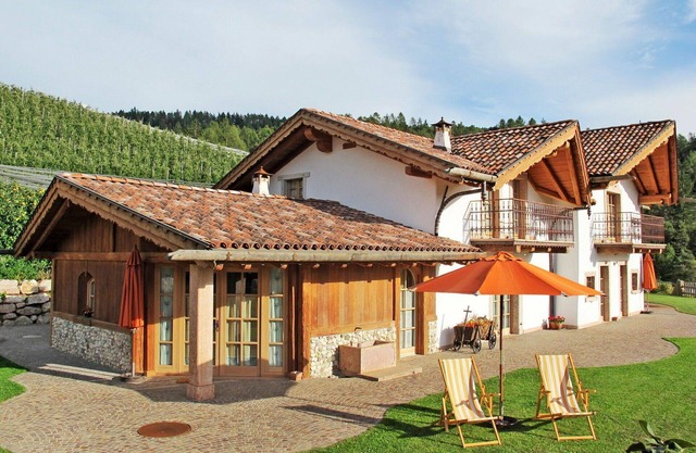 Beautiful apartment for 4 guests with WIFI, TV, terrace and pets allowed