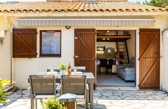 Beautiful apartment for 4 people with WIFI, TV and terrace