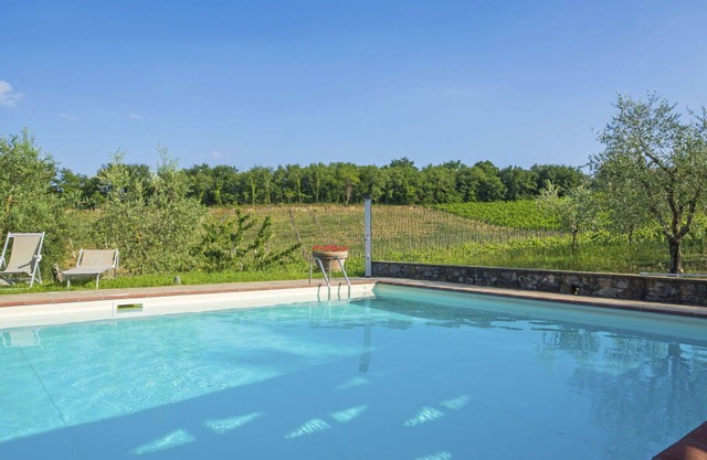 Beautiful apartment in villa for 2 people with pool, A/C, WIFI, TV, terrace and pets allowed