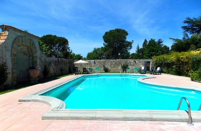 Beautiful apartment in villa for 8 people with pool, WIFI, TV and panoramic view