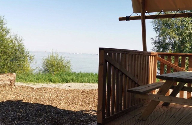 Beautiful apartment in villa for 5 people with WIFI, TV and terrace