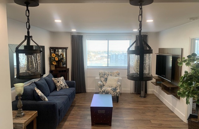 Beautiful apartment with an awesome view and a great location.