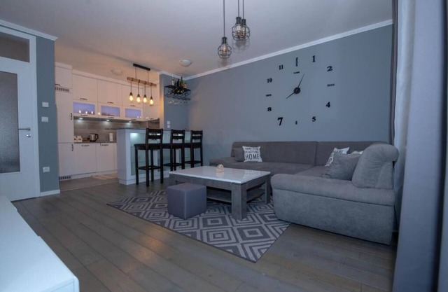 Beautiful Athena Apartment Located in Lukavica